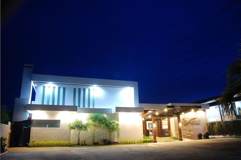 One Manalo Place Puerto Princesa Bagian luar foto